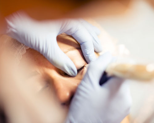 Maquillage semi-permanent