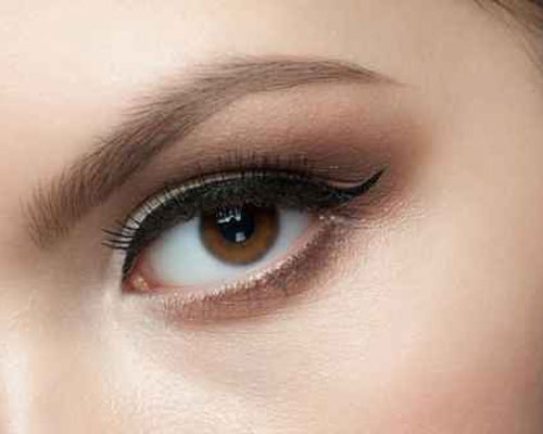 Maquillage semi-permanent